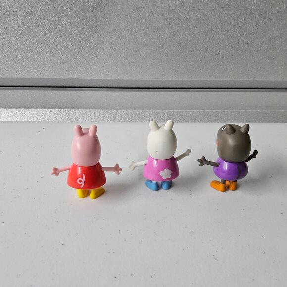 Peppa Pig‎ Suzie Sheep Danny Dog Figurines Toys - Picture 5 of 7